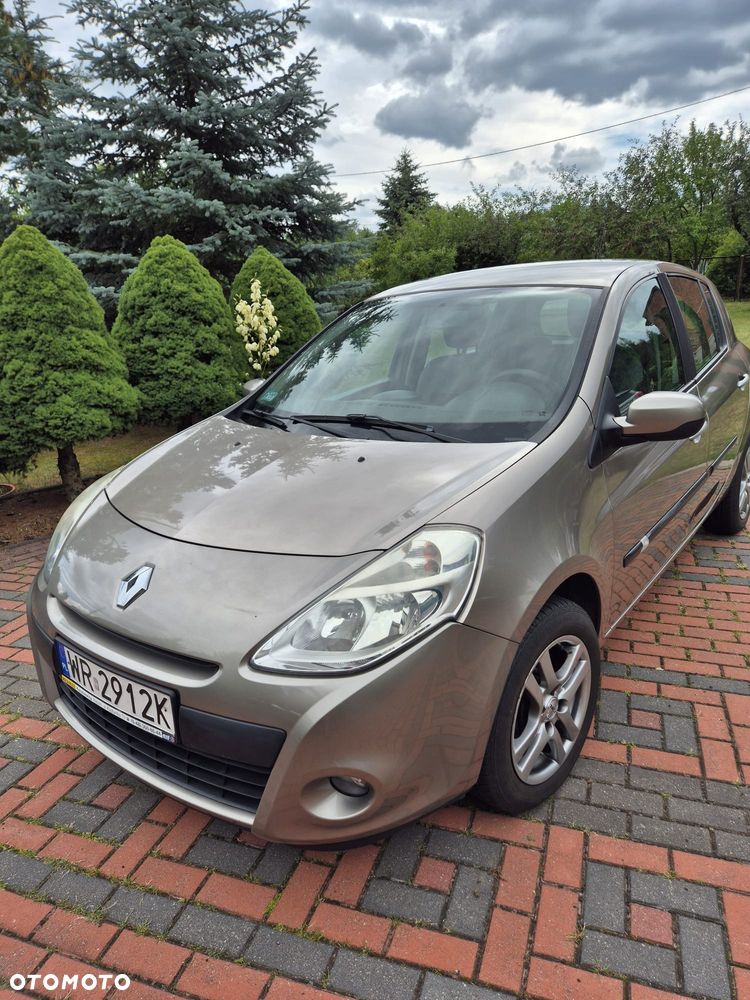Renault Clio 1.2 16V Alize - 2
