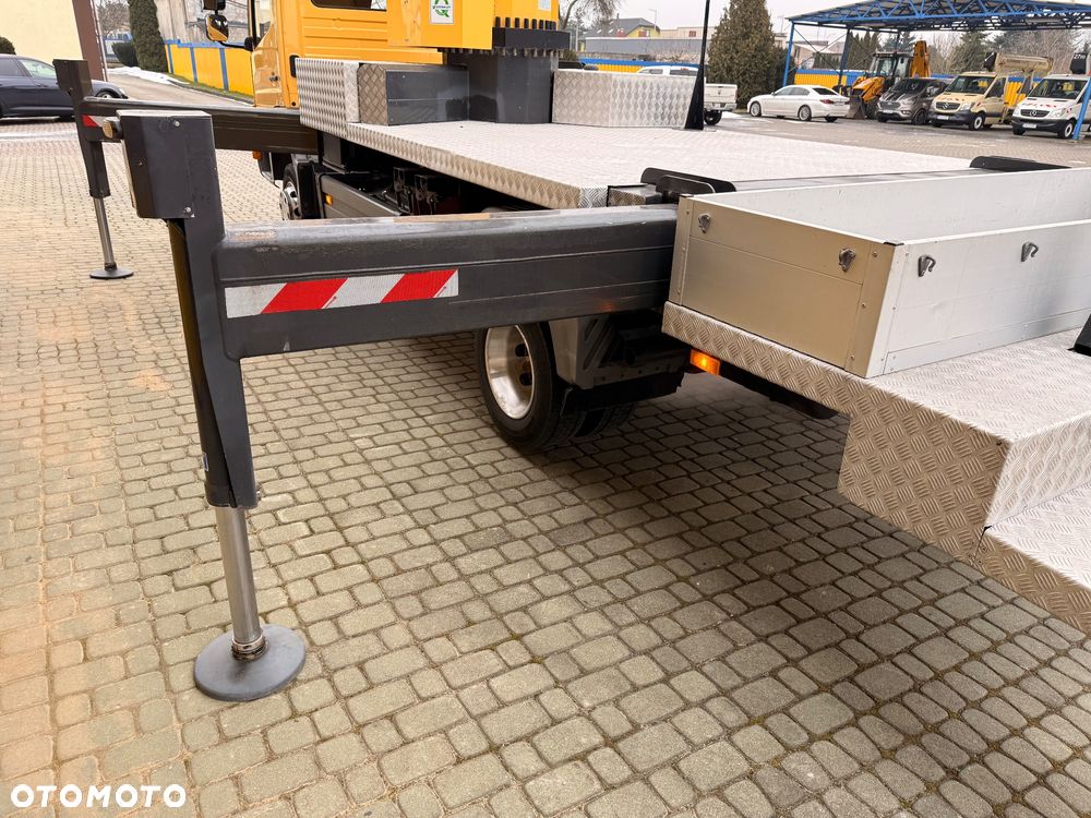 Ruthmann T330 (33m w bok 21,2m)Mercedes Atego, MAN TGL7.150 - 21