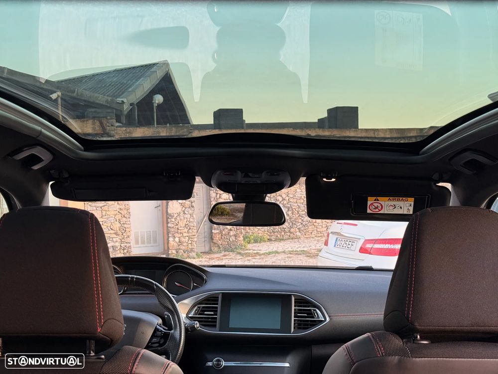 Peugeot 308 1.2 PureTech GT Line EAT8 - 37