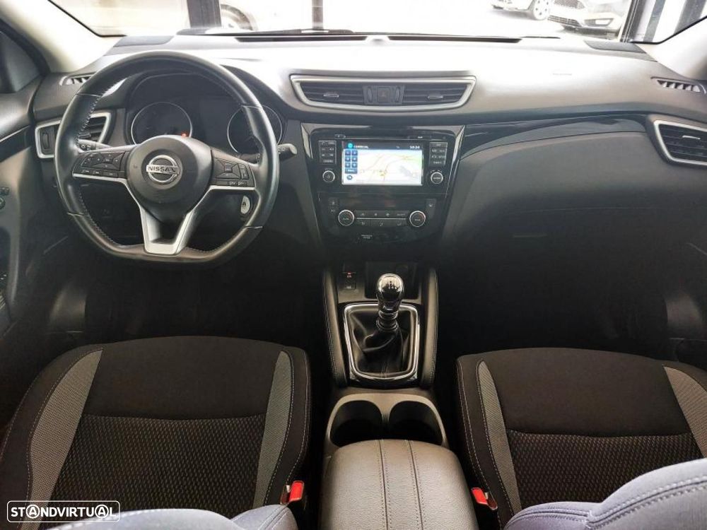Nissan Qashqai 1.5 dCi N-Connecta Business - 17