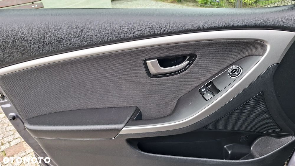 Hyundai i30 1.4 Trend - 39