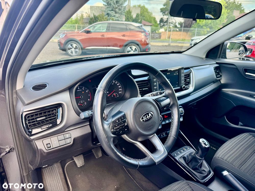 Kia Stonic - 19