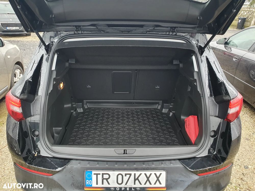 Opel Grandland X 1.2 Start/Stop Business Edition - 19