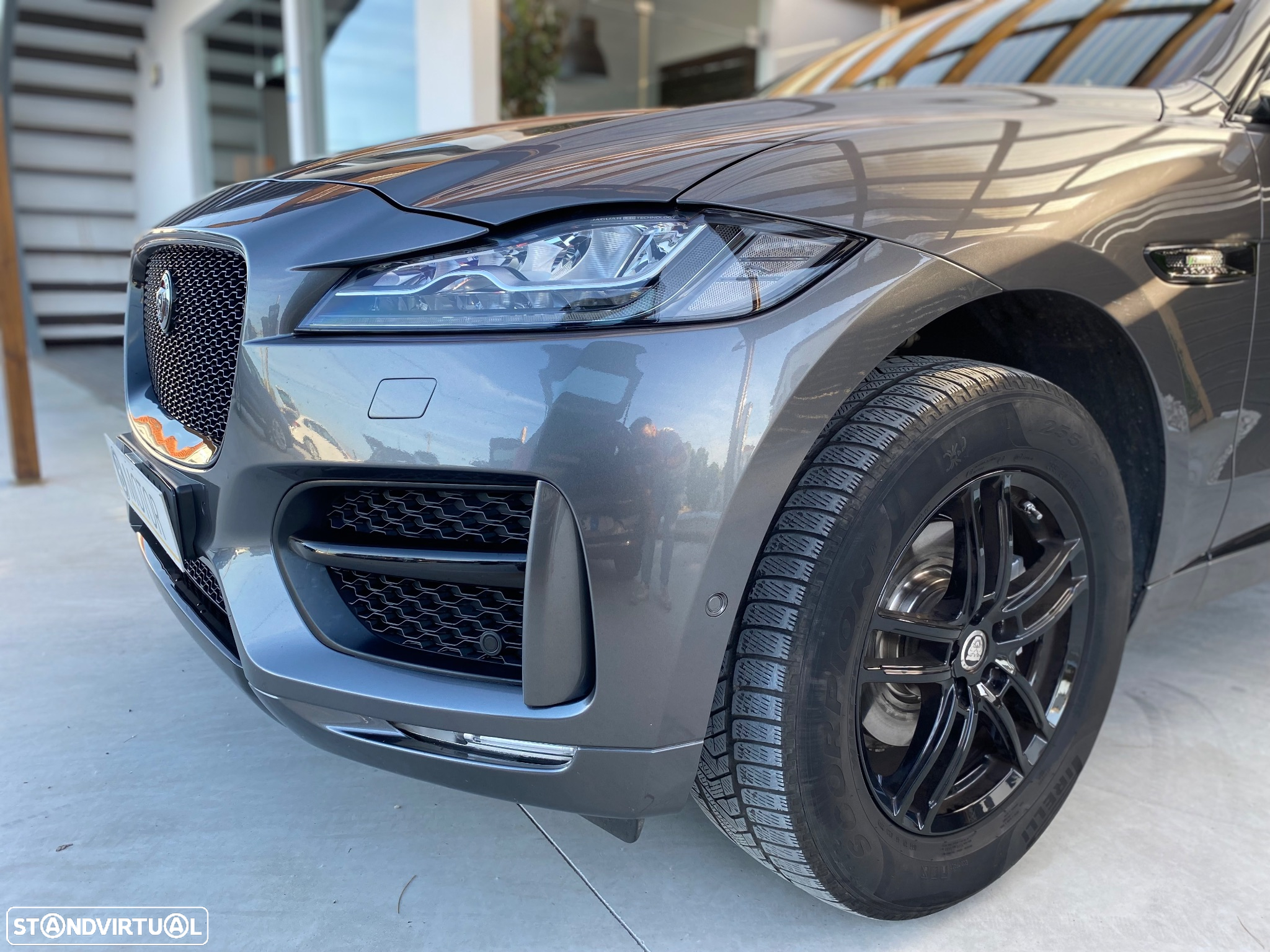 Jaguar F-Pace 2.0 i4D R-Sport AWD Aut. - 4