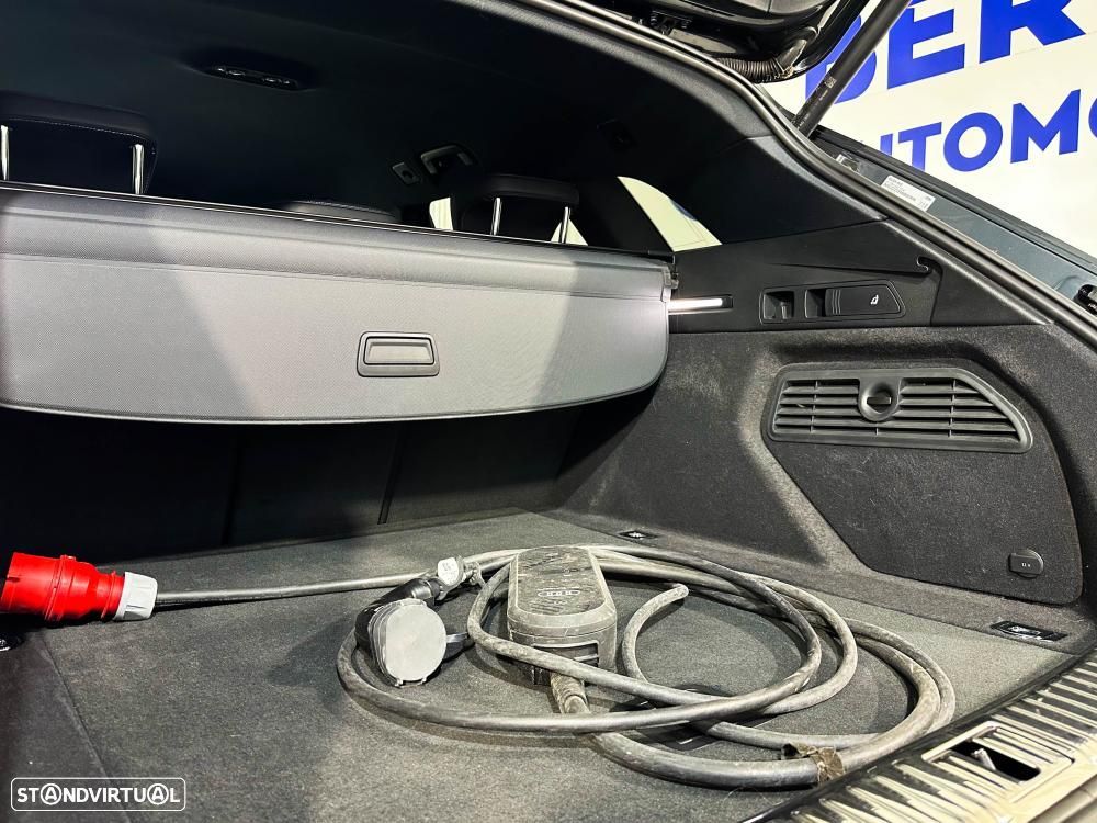 Audi e-tron 55 quattro S line - 52