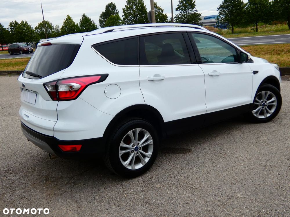 Ford Kuga 2.0 TDCi FWD Titanium Plus - 10
