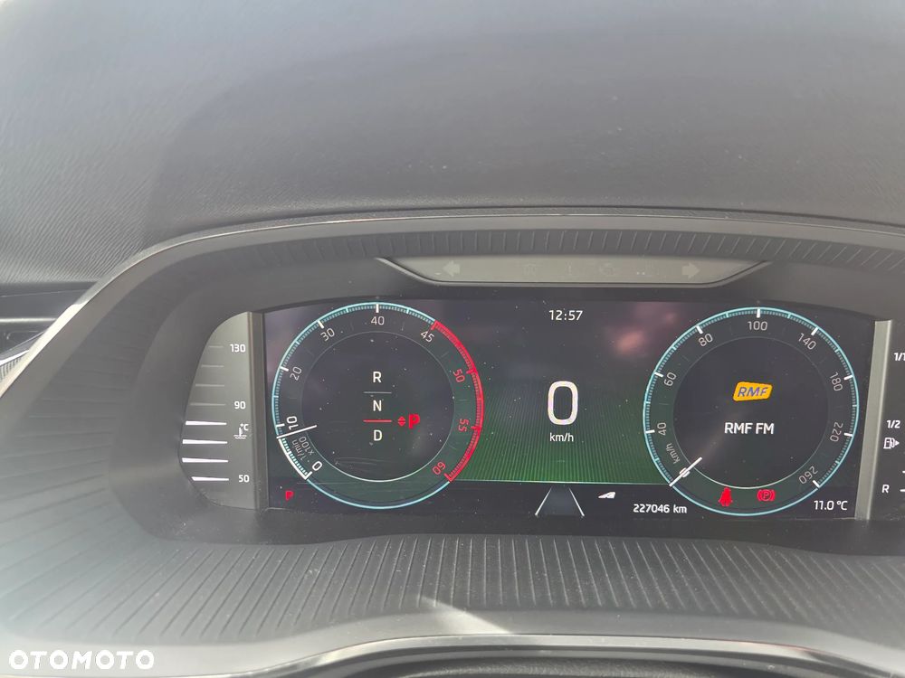Skoda Octavia 2.0 TDI DSG Ambition - 34