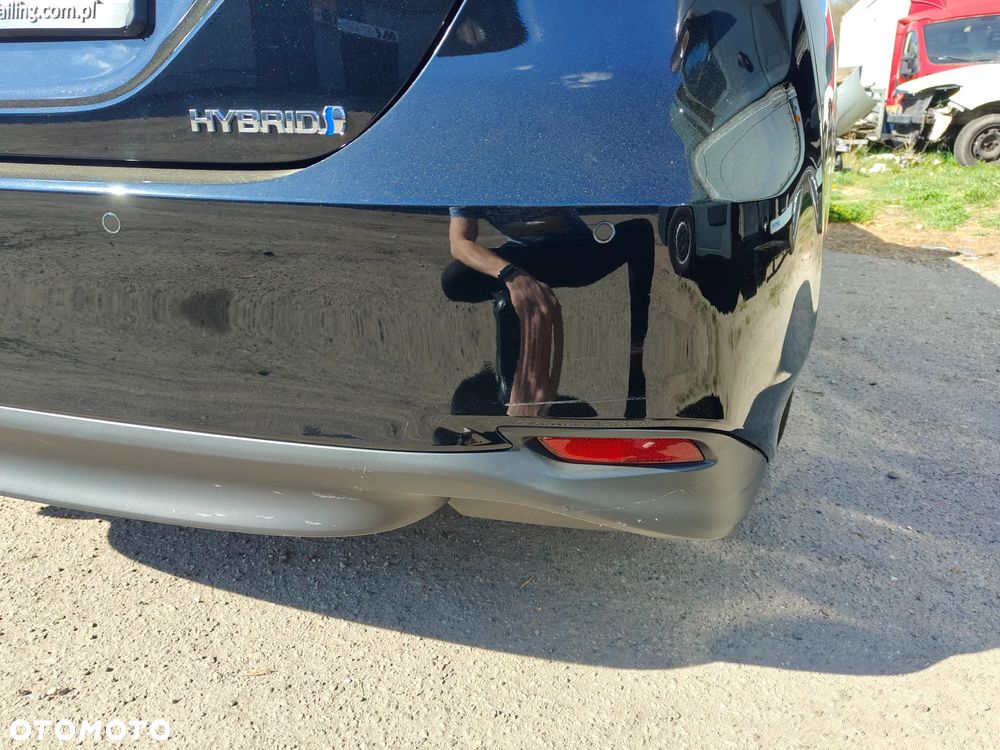 Toyota Camry 2.5 Hybrid Executive CVT - 12