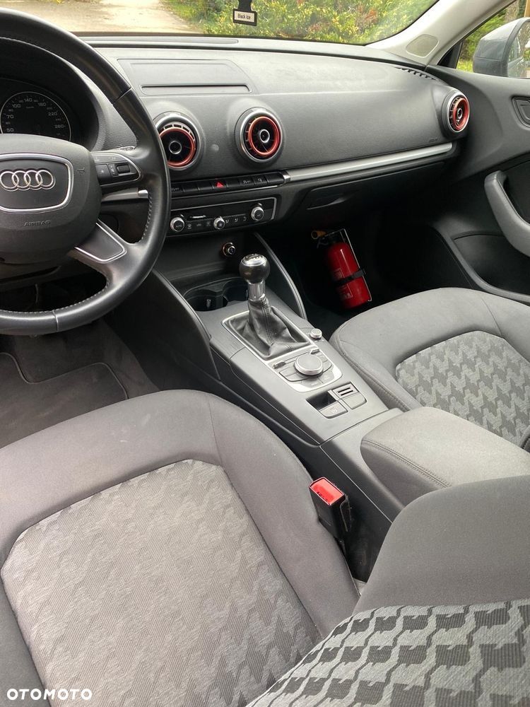 Audi A3 Sportback 1.6 TDI (clean diesel) Attraction - 7