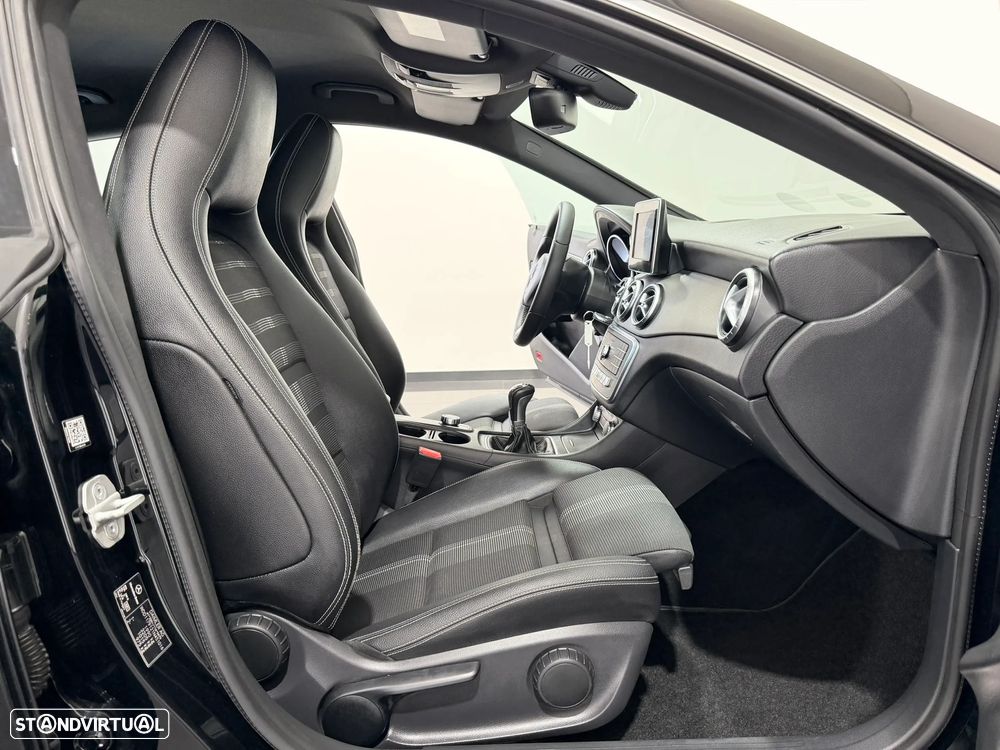 Mercedes-Benz CLA 180 d Shooting Brake Urban - 34