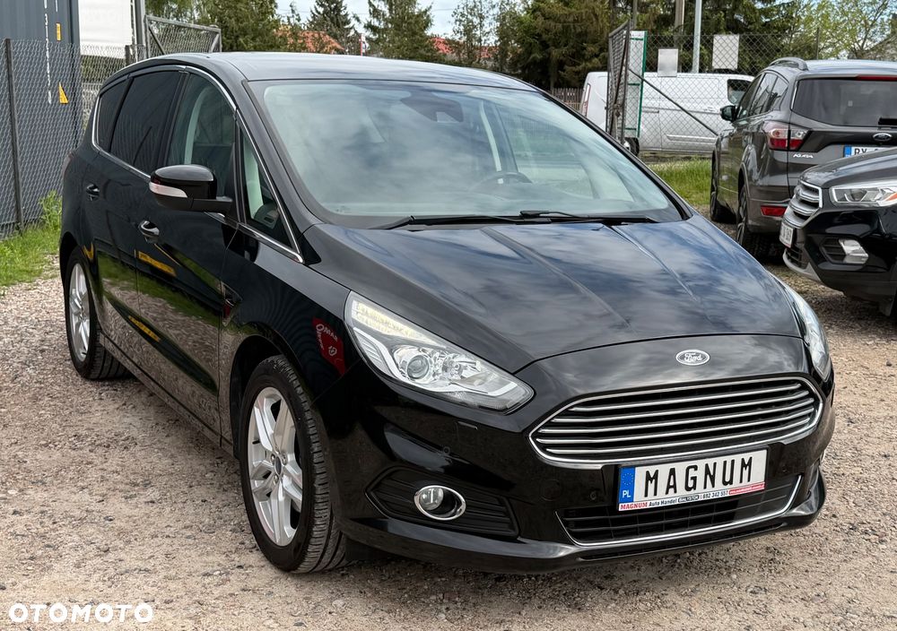 Ford S-Max - 26