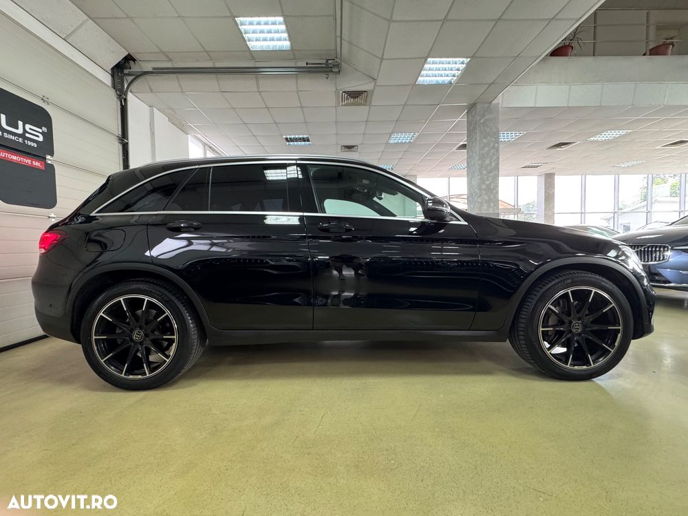 Mercedes-Benz GLC 200 d 4MATIC 9G-TRONIC AMG Line - 10