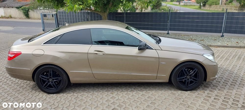 Mercedes-Benz Klasa E - 25