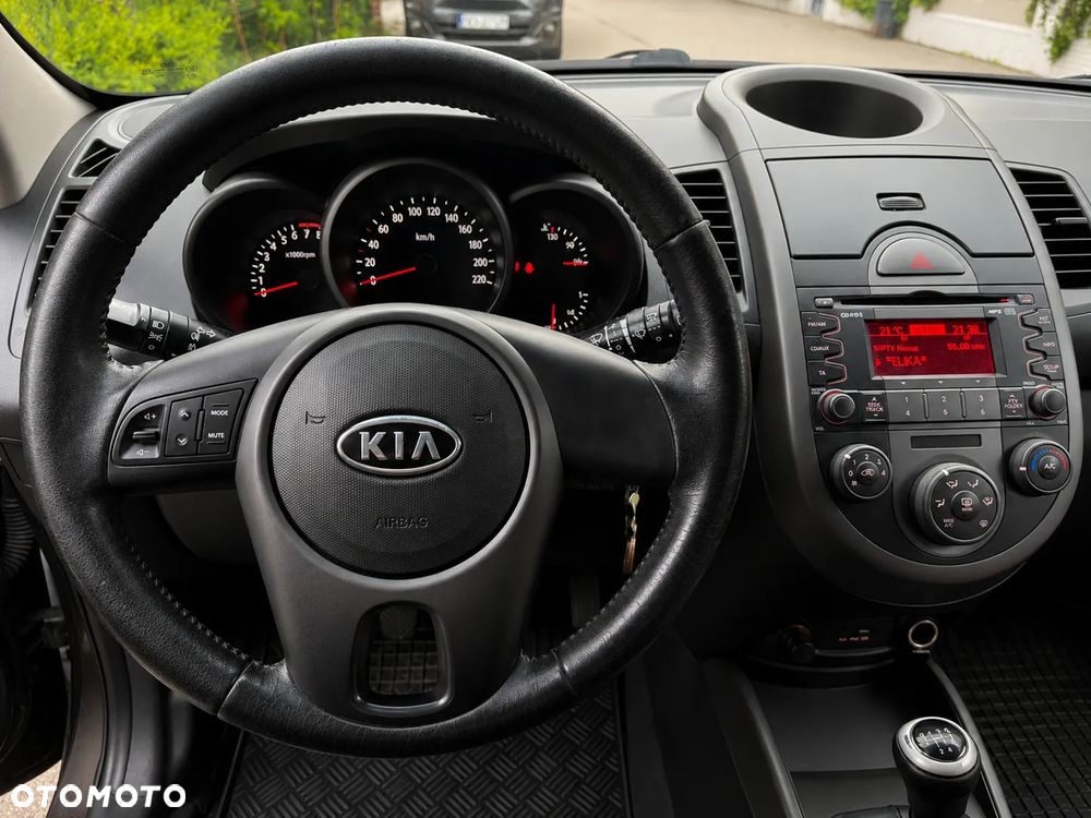 Kia Soul 1.6 L - 10