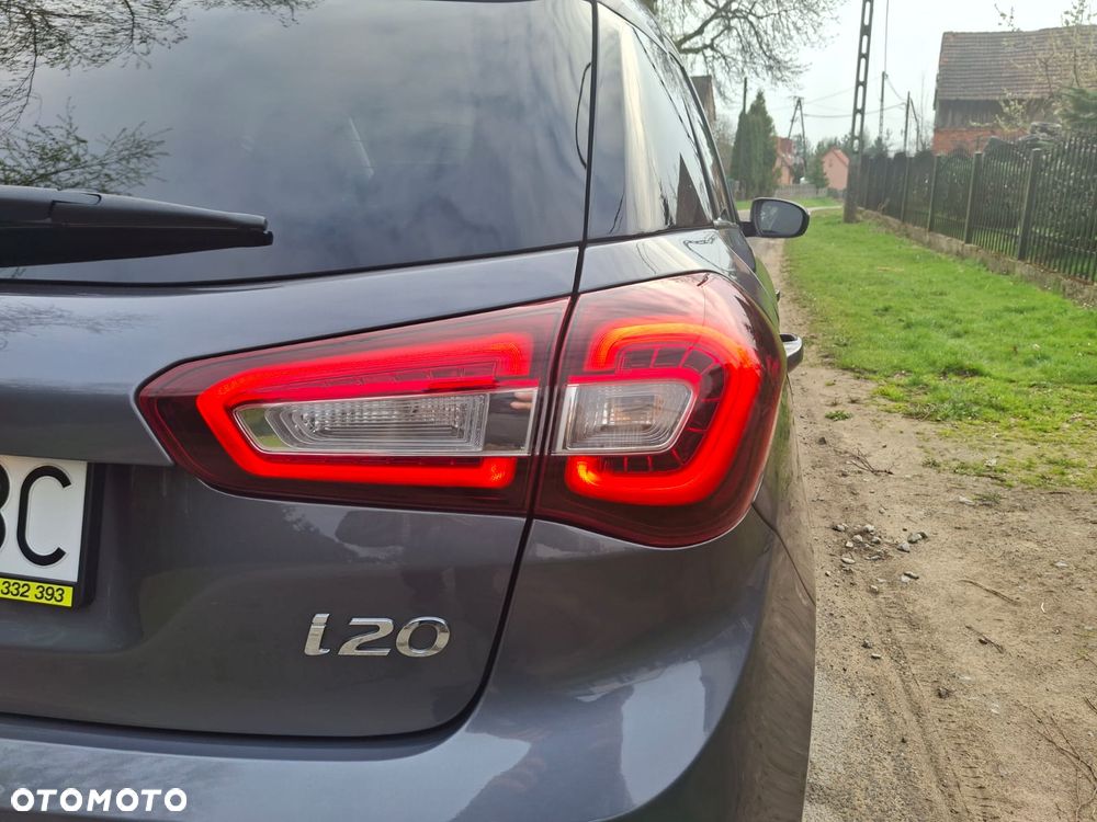 Hyundai i20 1.2 BlueDrive Elegant - 9