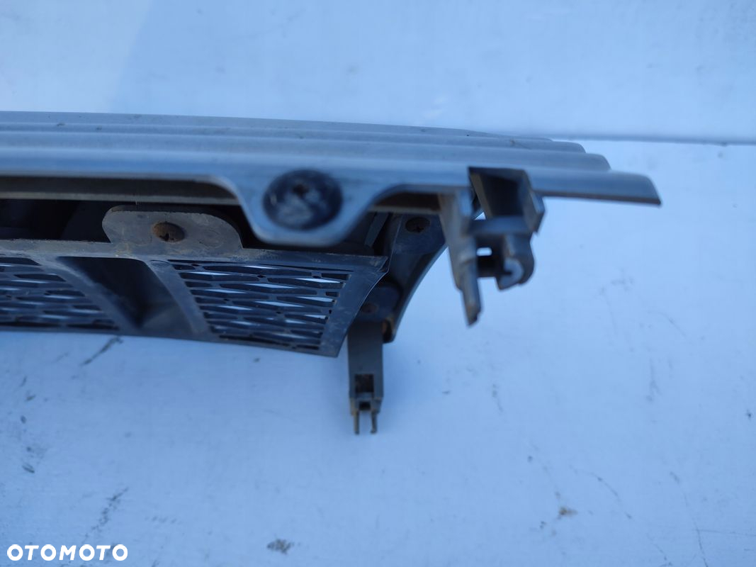Grill atrapa chłodnicy KIA SPORTAGE I LIFT 0K07050710 ORYGINAŁ - 7
