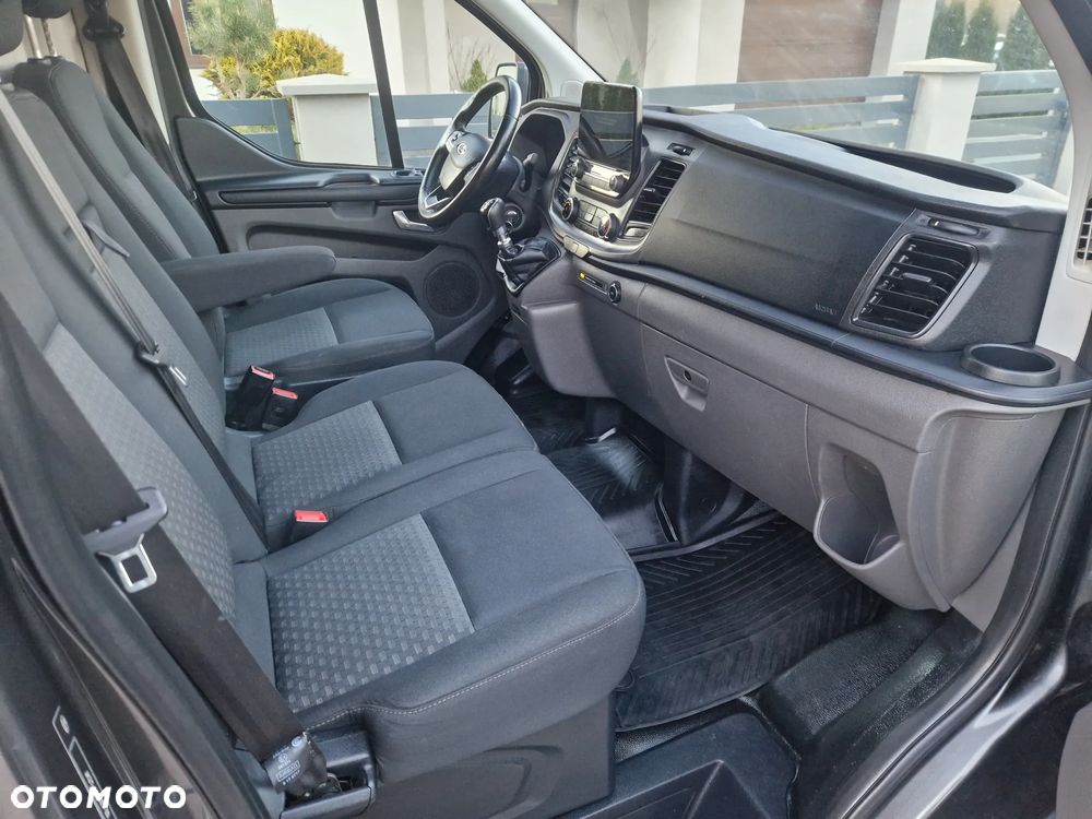 Ford Transit Custom - 12