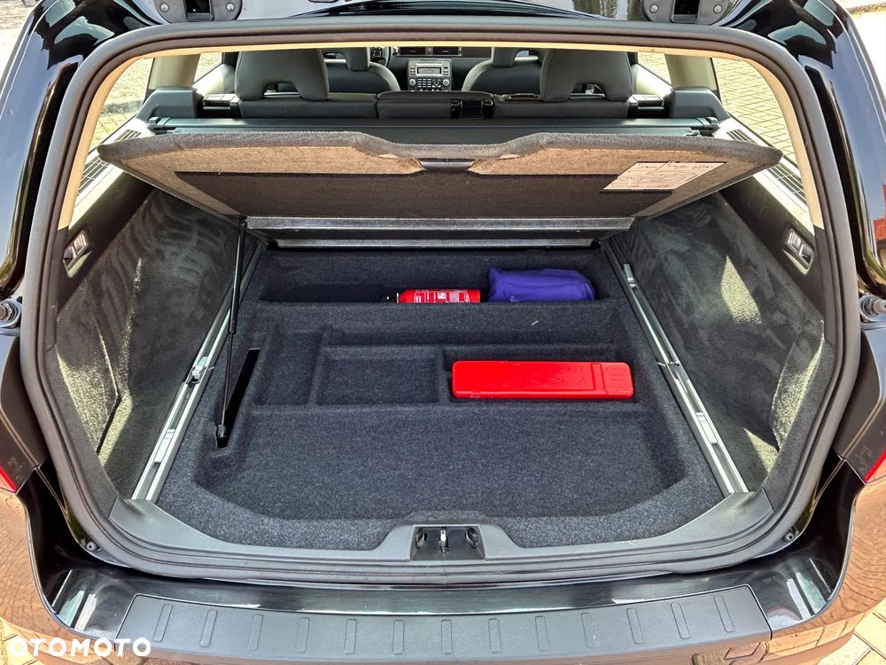 Volvo V70 2.0D Momentum - 28