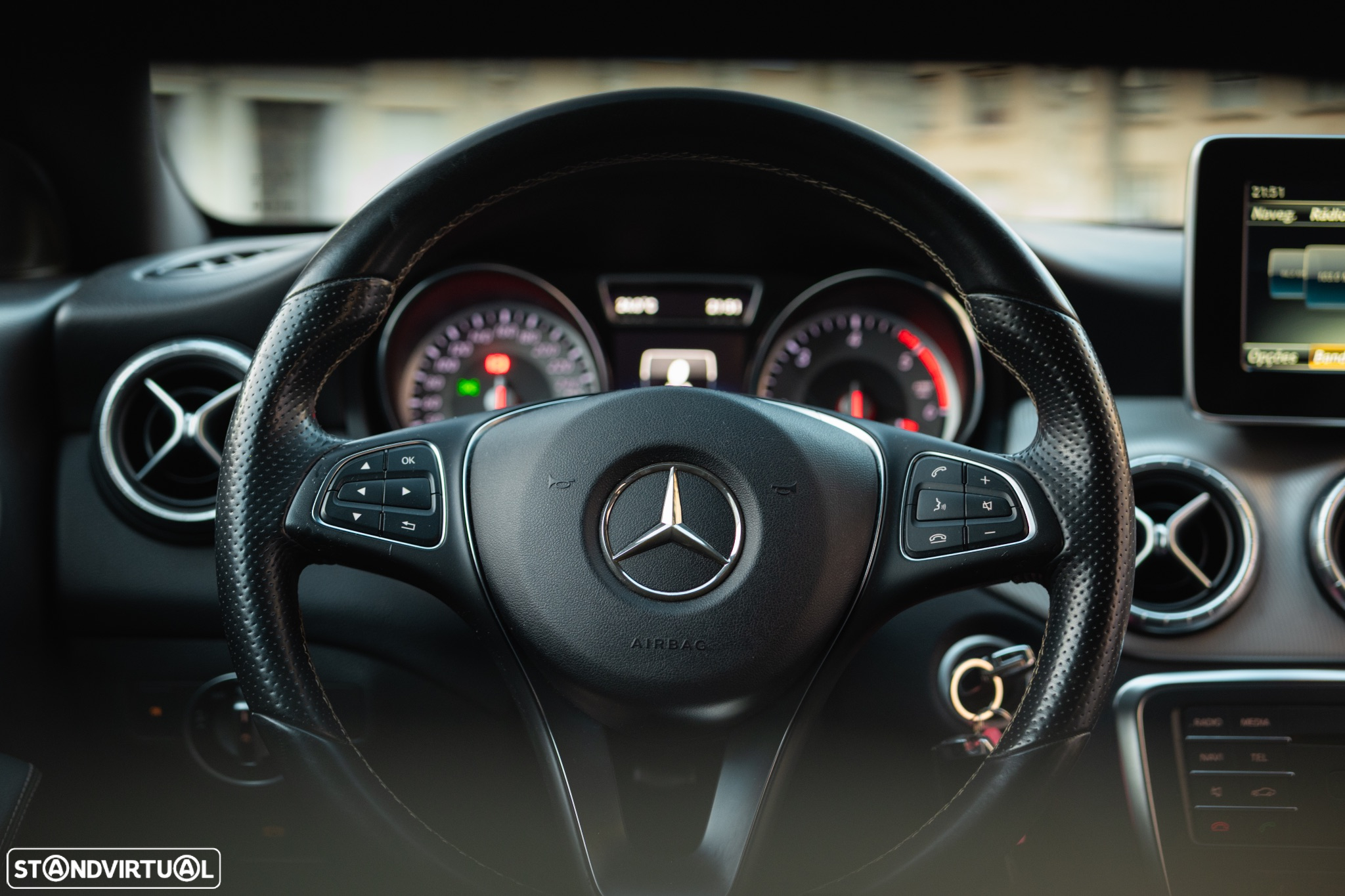 Mercedes-Benz CLA 200 d Shooting Brake Urban - 24