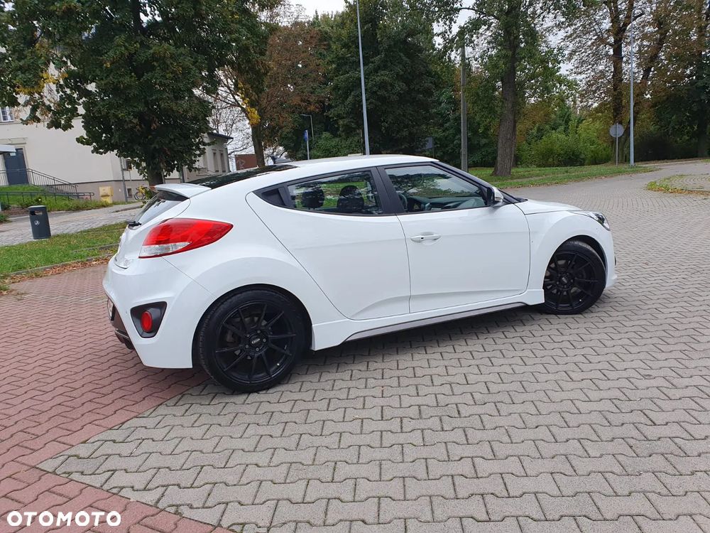 Hyundai Veloster 1.6 Turbo Premium - 37