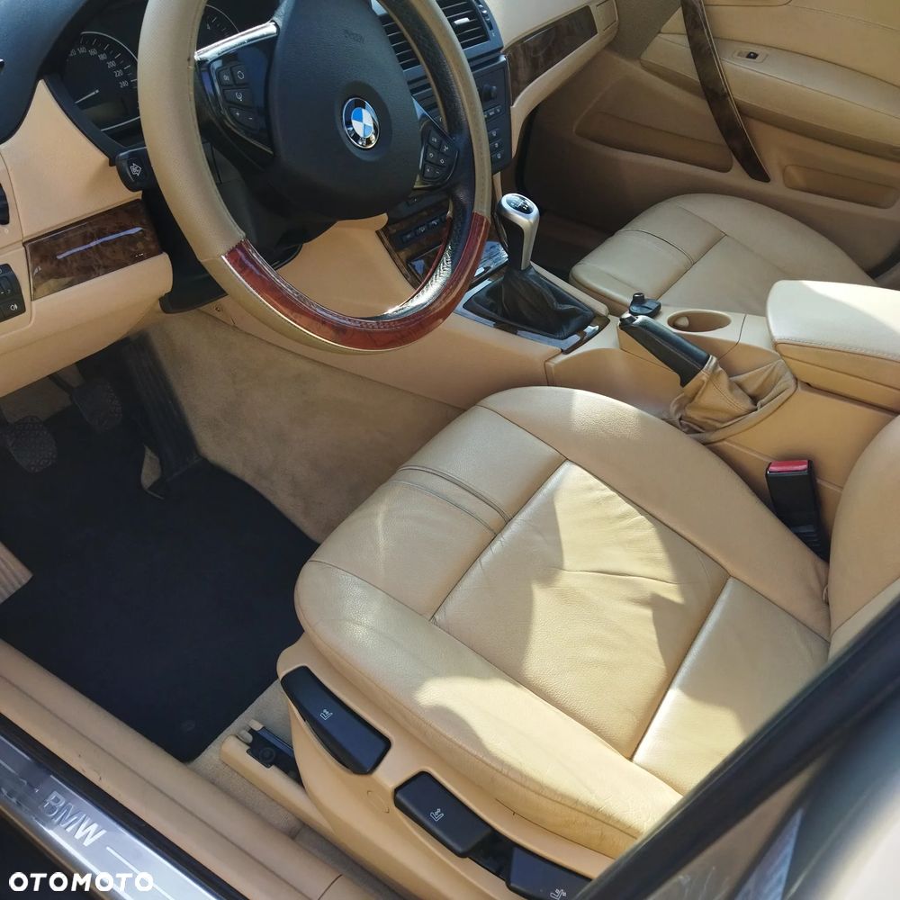BMW X3 2.0d - 16