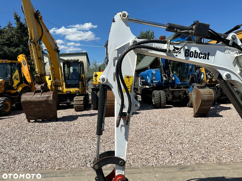 Bobcat E26 - 9