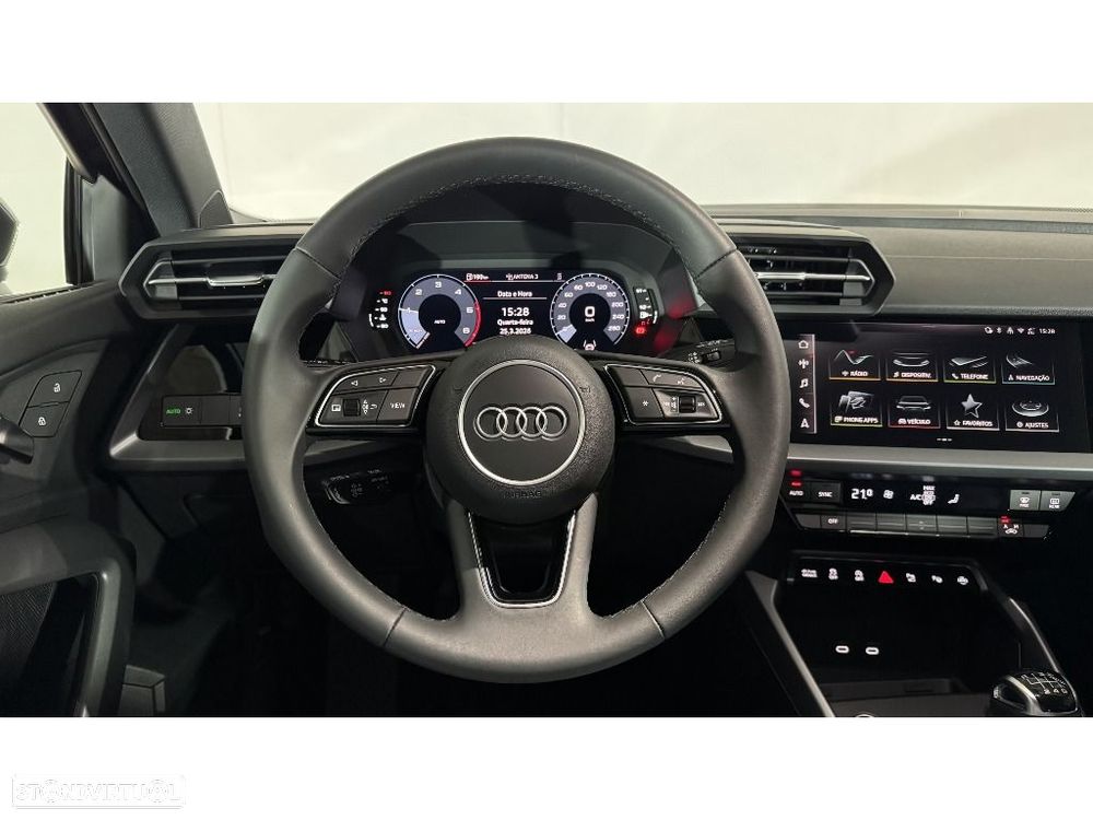 Audi A3 Sportback 30 TDI S line - 17