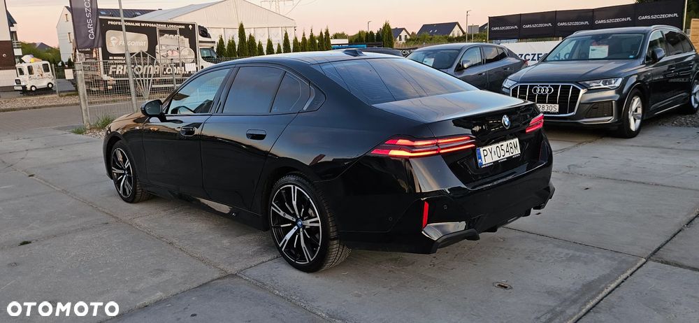 BMW Seria 5 520d mHEV M Sport - 6