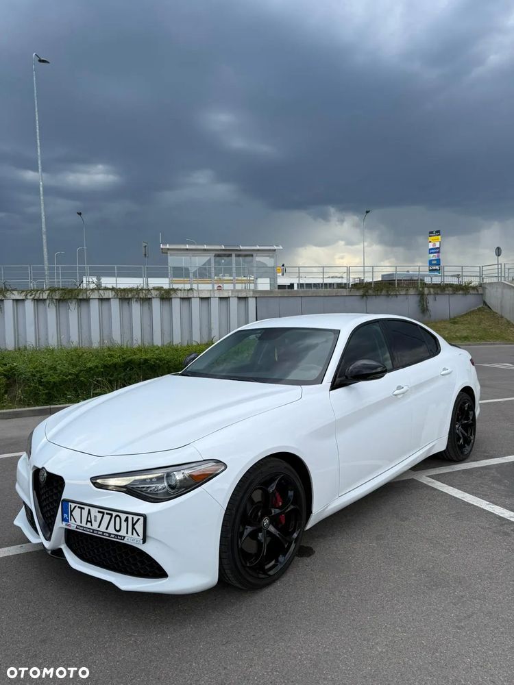 Alfa Romeo Giulia 2.0 Turbo Veloce Q4 - 1