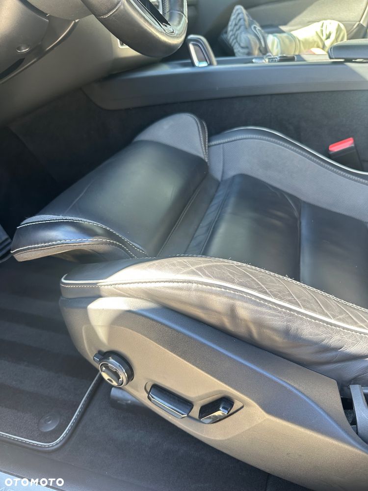 Volvo XC 60 T8 Twin Engine AWD Geartronic RDesign - 32
