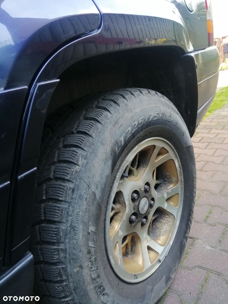 Jeep Grand Cherokee - 9