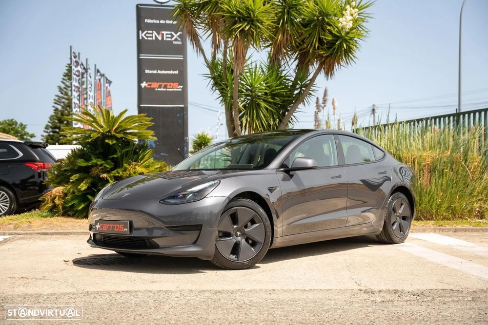 Tesla Model 3 Standard Range Plus RWD - 2