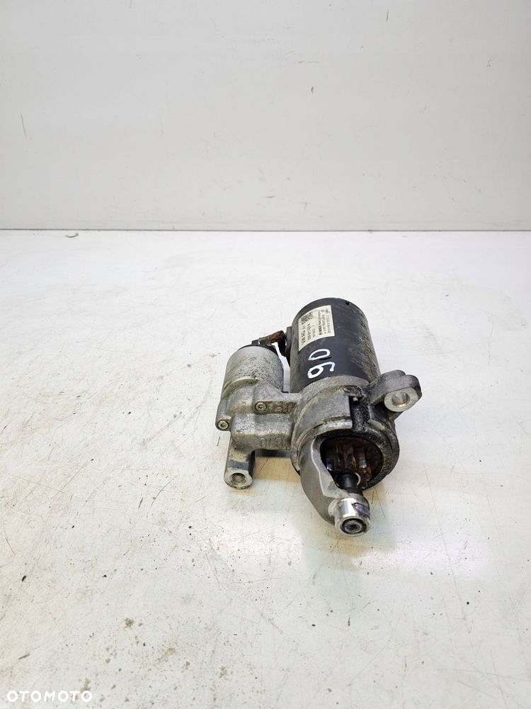 ROZRUSZNIK AUDI A4 B8 A5 Q5 3.0 TDI 059911021K *90* - 2