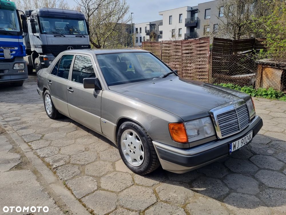Mercedes-Benz W124 (1984-1993) - 3