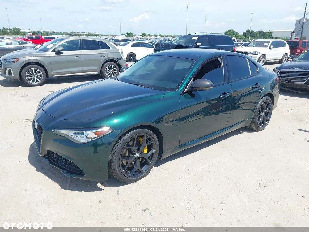 Alfa Romeo Giulia 2019 photo 3