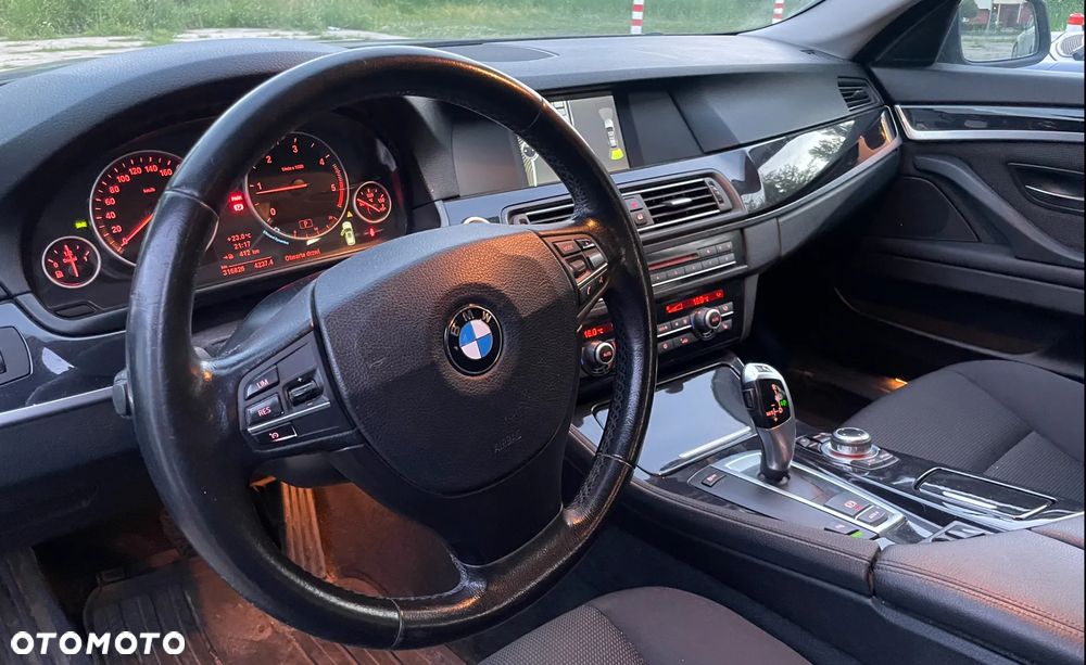 BMW Seria 5 520d - 2