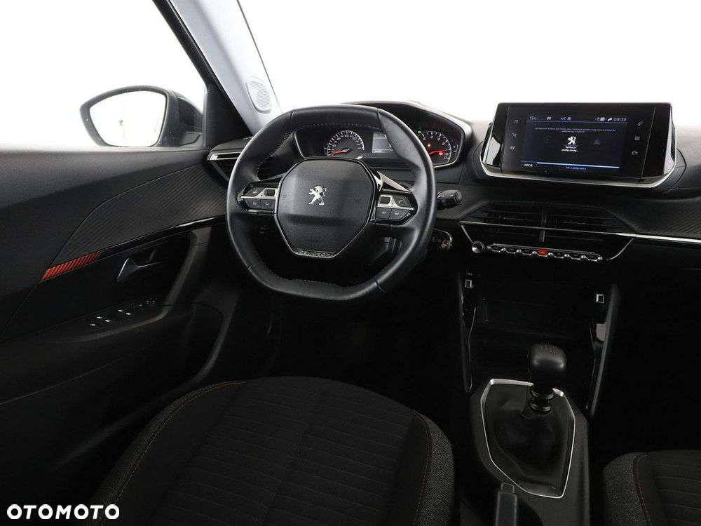 Peugeot 2008 PureTech 100 Allure - 17