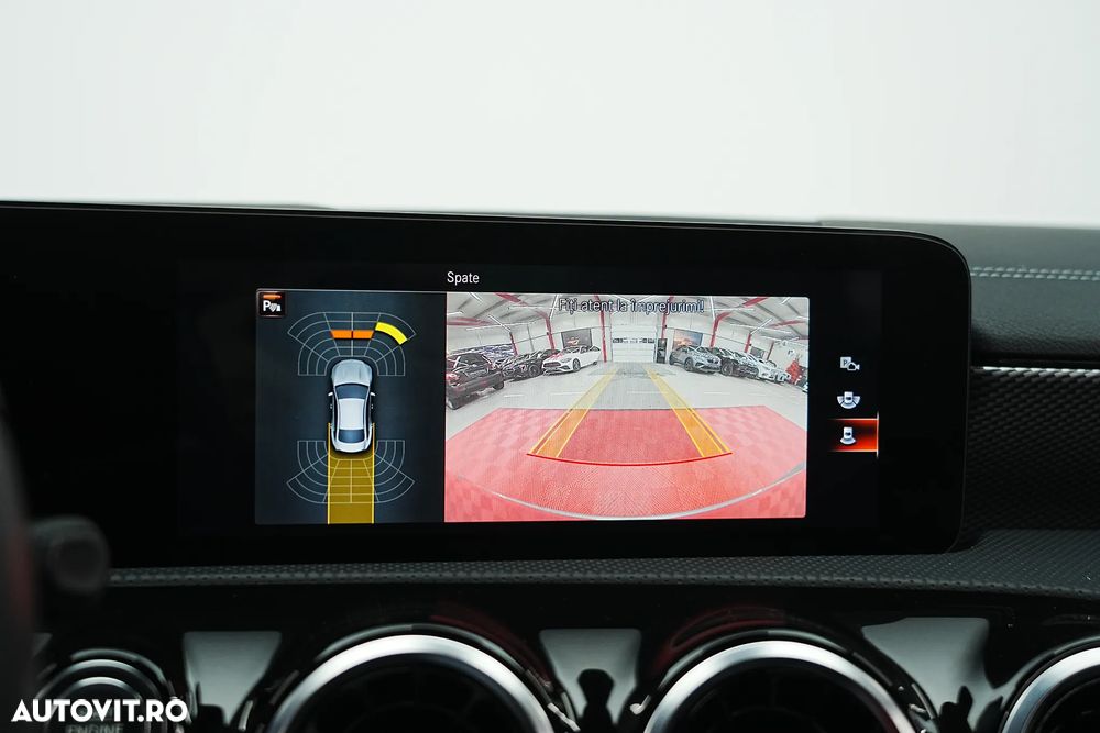 Mercedes-Benz CLA 180 7G-DCT Progressive - 31