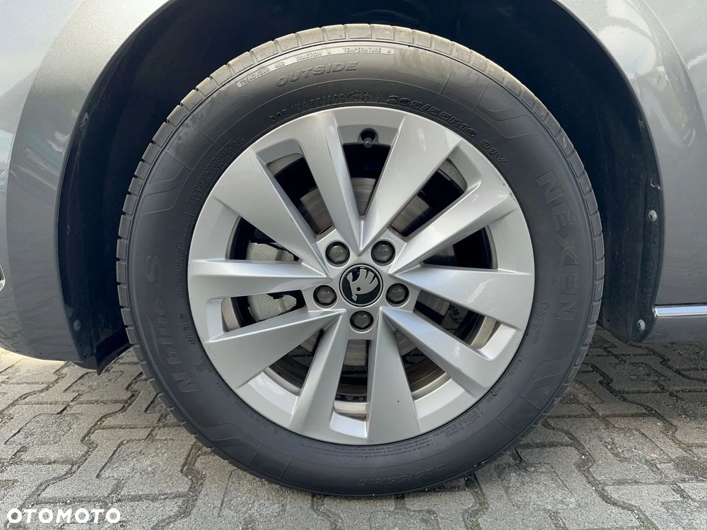Skoda Scala 1.5 TSI Edition 130 DSG - 9