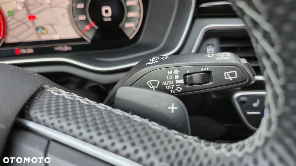 Audi A4 Avant 30 TDI S tronic - 27