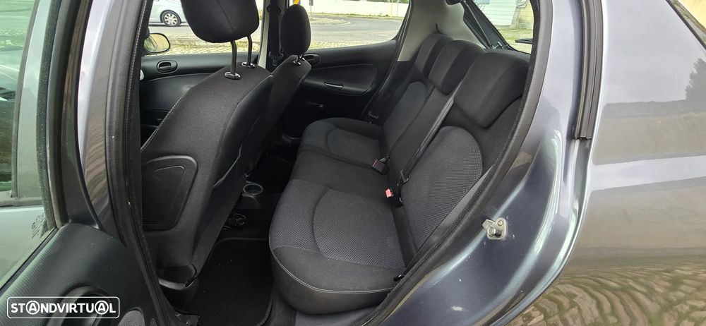 Peugeot 206+ 1.1 Trendy - 10
