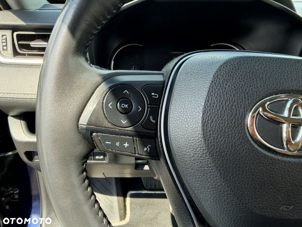 Toyota RAV4 - 29