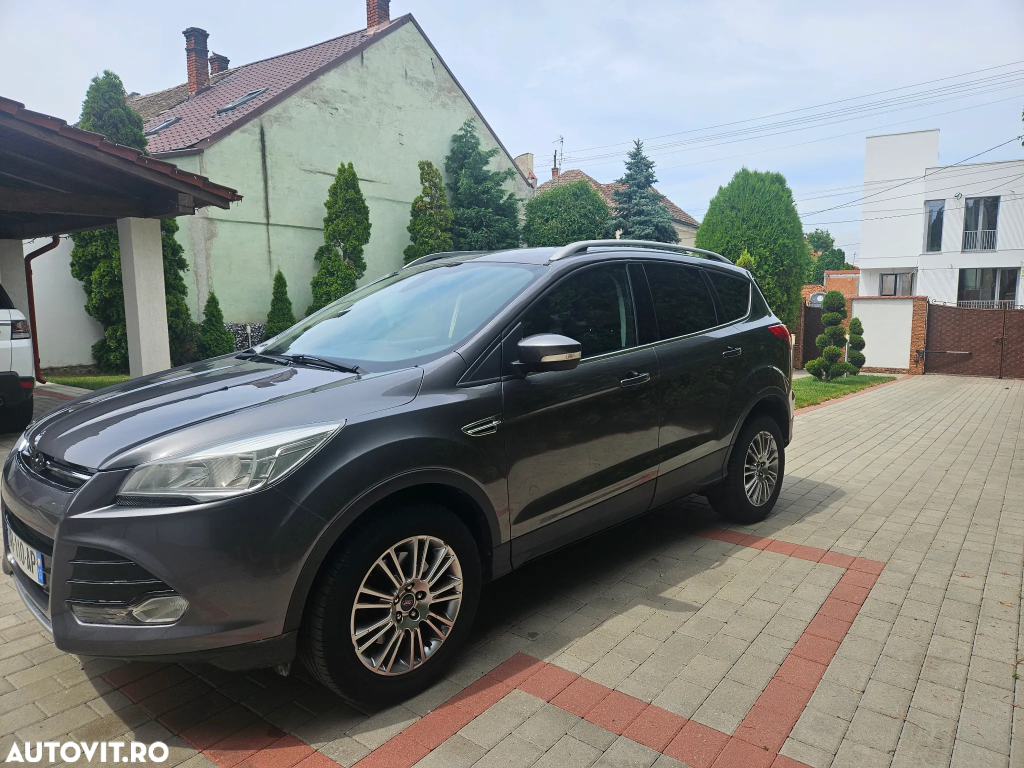 Ford Kuga 2.0 TDCi Powershift 4WD Trend - 10