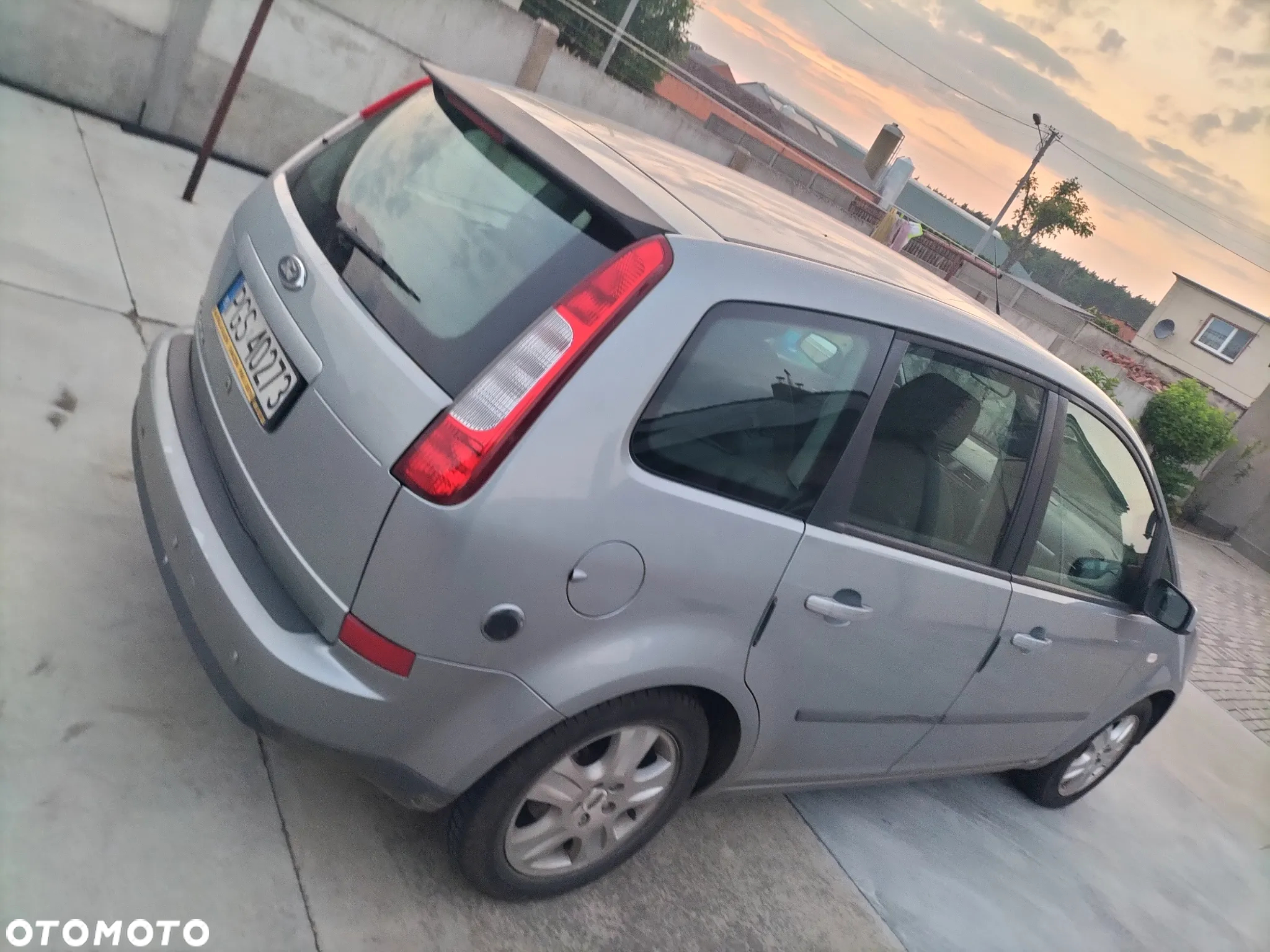Ford Focus C-Max 1.8 Ambiente - 3