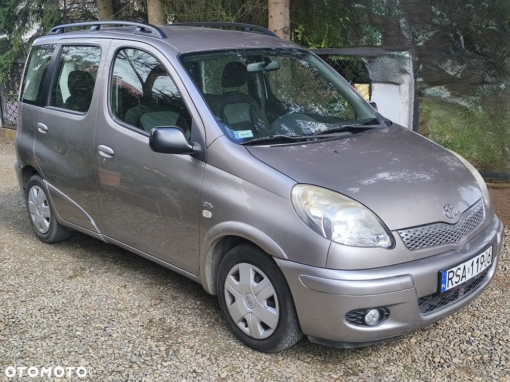 Toyota Yaris Verso 1.4 D-4D C - 7