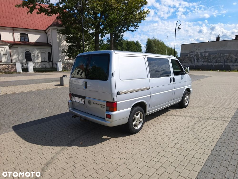 Volkswagen Transporter Mixt - 3