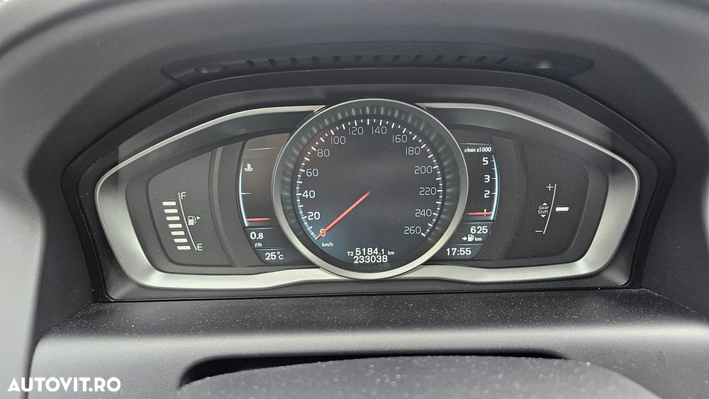Volvo XC 60 D4 Kinetic - 6