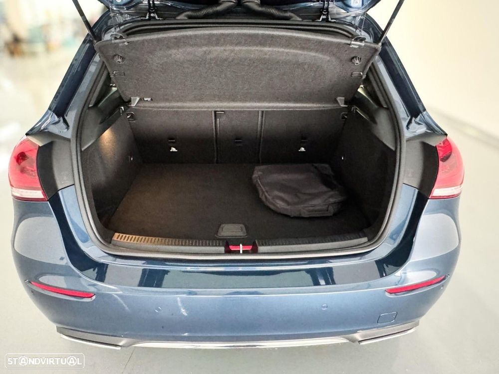 Mercedes-Benz A 250 e Style Plus - 11