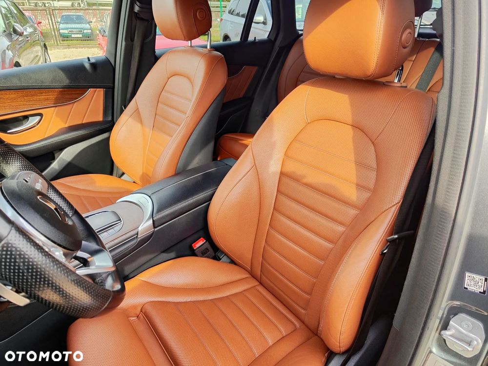 Mercedes-Benz GLC 200 d 4-Matic Business Edition - 24