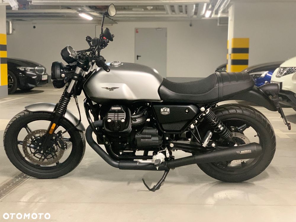 Moto Guzzi V7